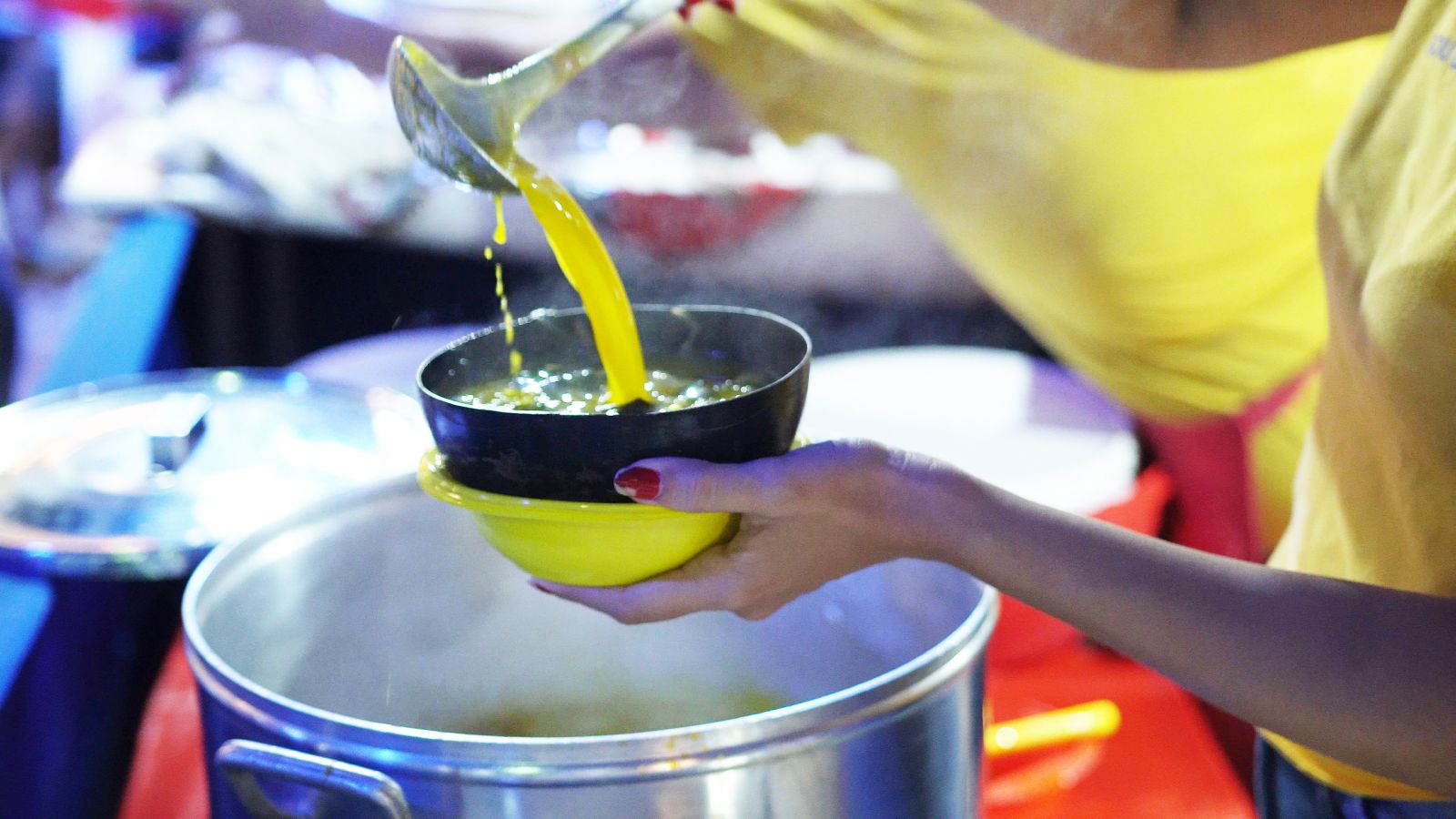 A gastronomia regional é encontrado na Feira do Porto